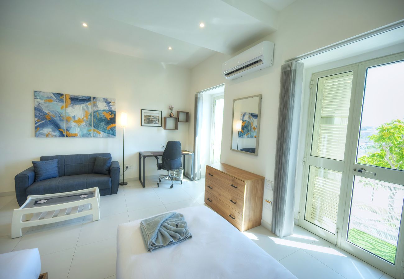 Appartement à Floriana - Britannia Suites, 2bedrooms flat, city view JCAS1
