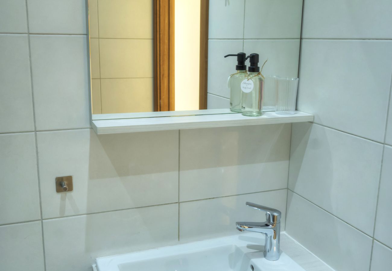 Appartement à Gzira - Spacious one bedroom with study JGRI1-1