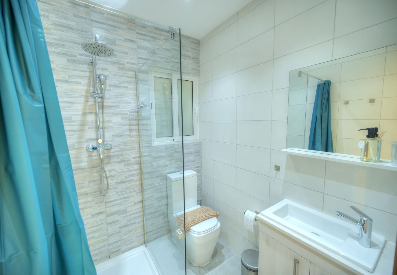 Appartement à Gzira - Spacious one bedroom with study JGRI1-1
