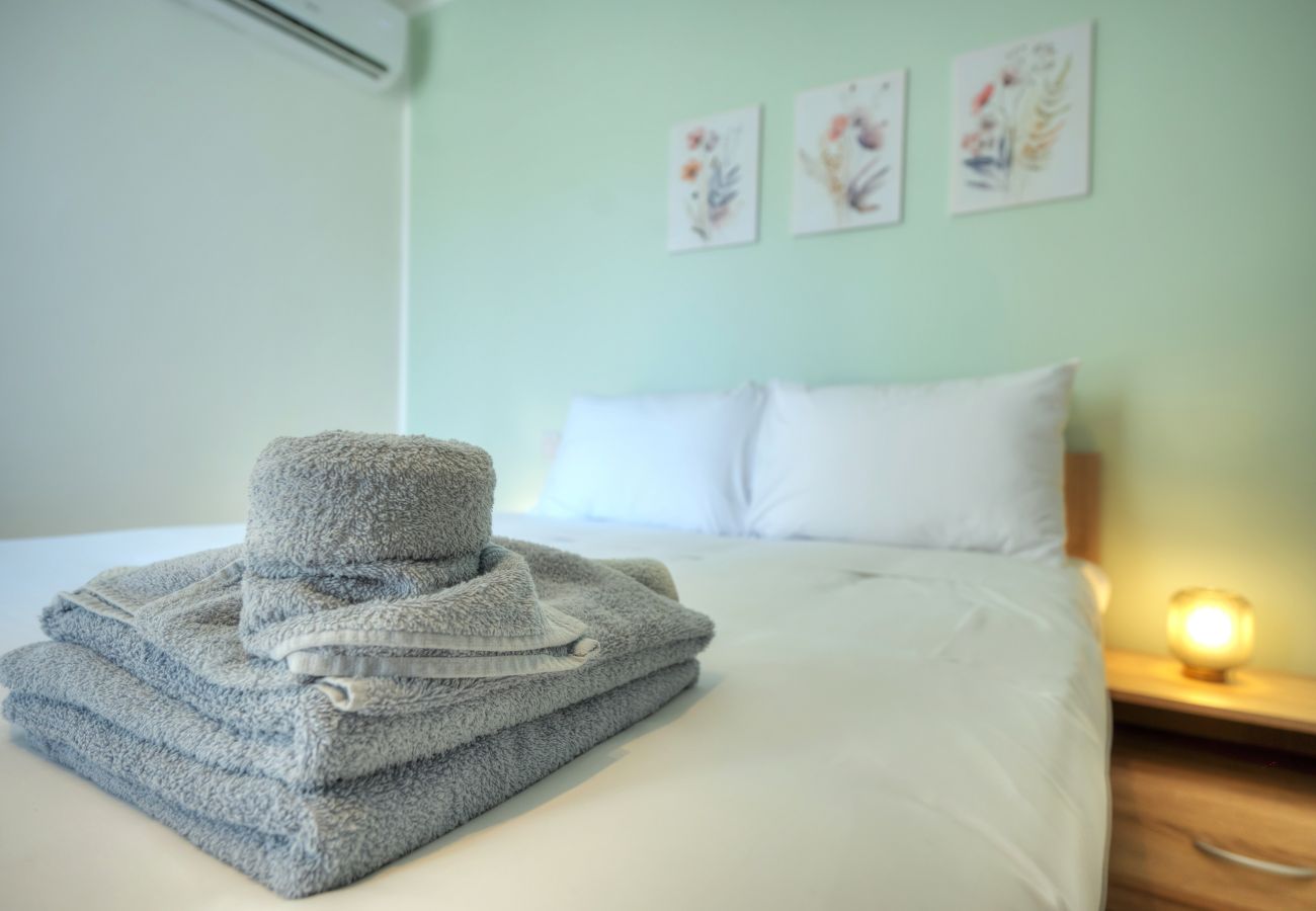 Appartement à Gzira - Spacious one bedroom with study JGRI1-1