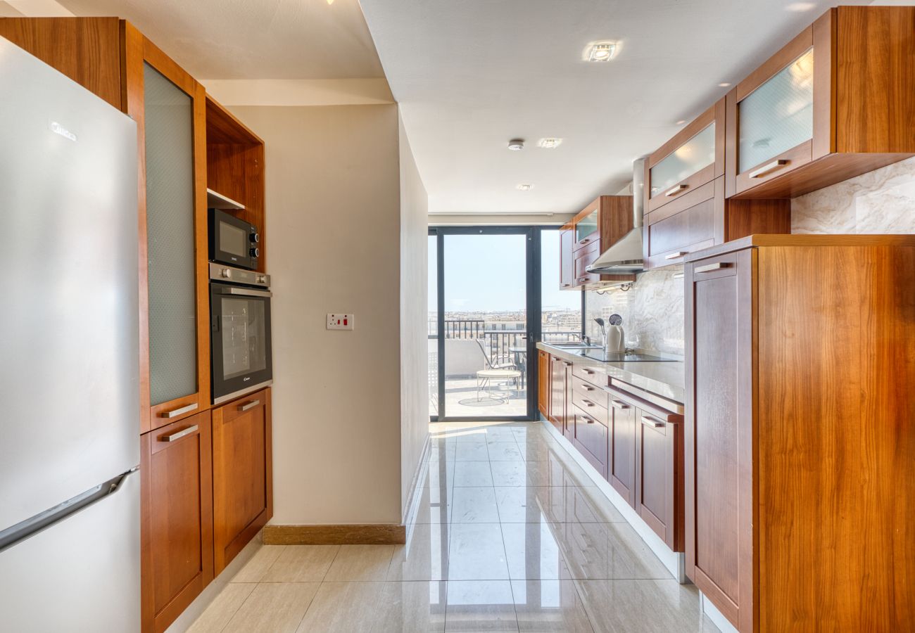 Maison à Gzira - 3bedroom house with jacuzzi and roof terrace VFRA1-1