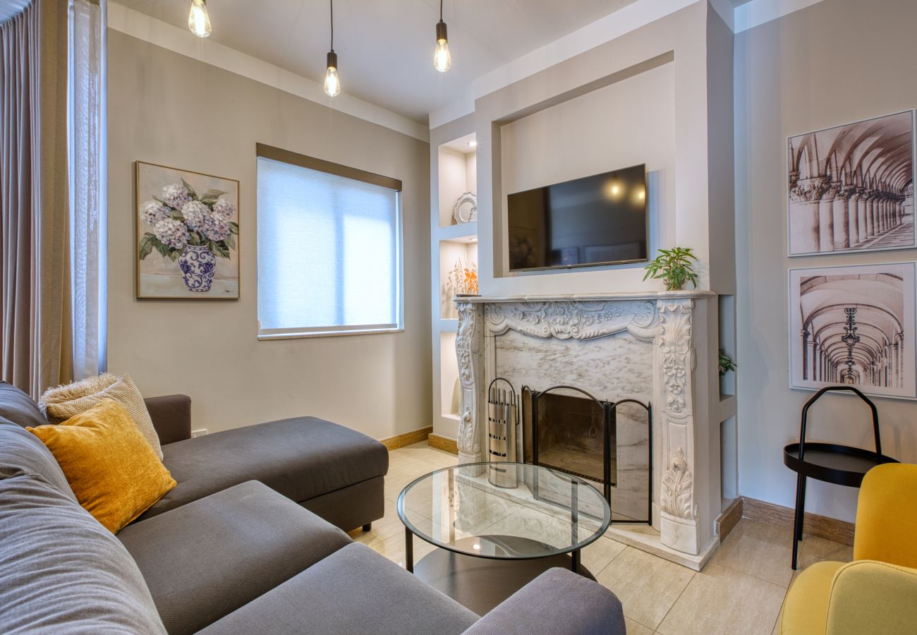 Maison à Gzira - 3bedroom house with jacuzzi and roof terrace VFRA1-1