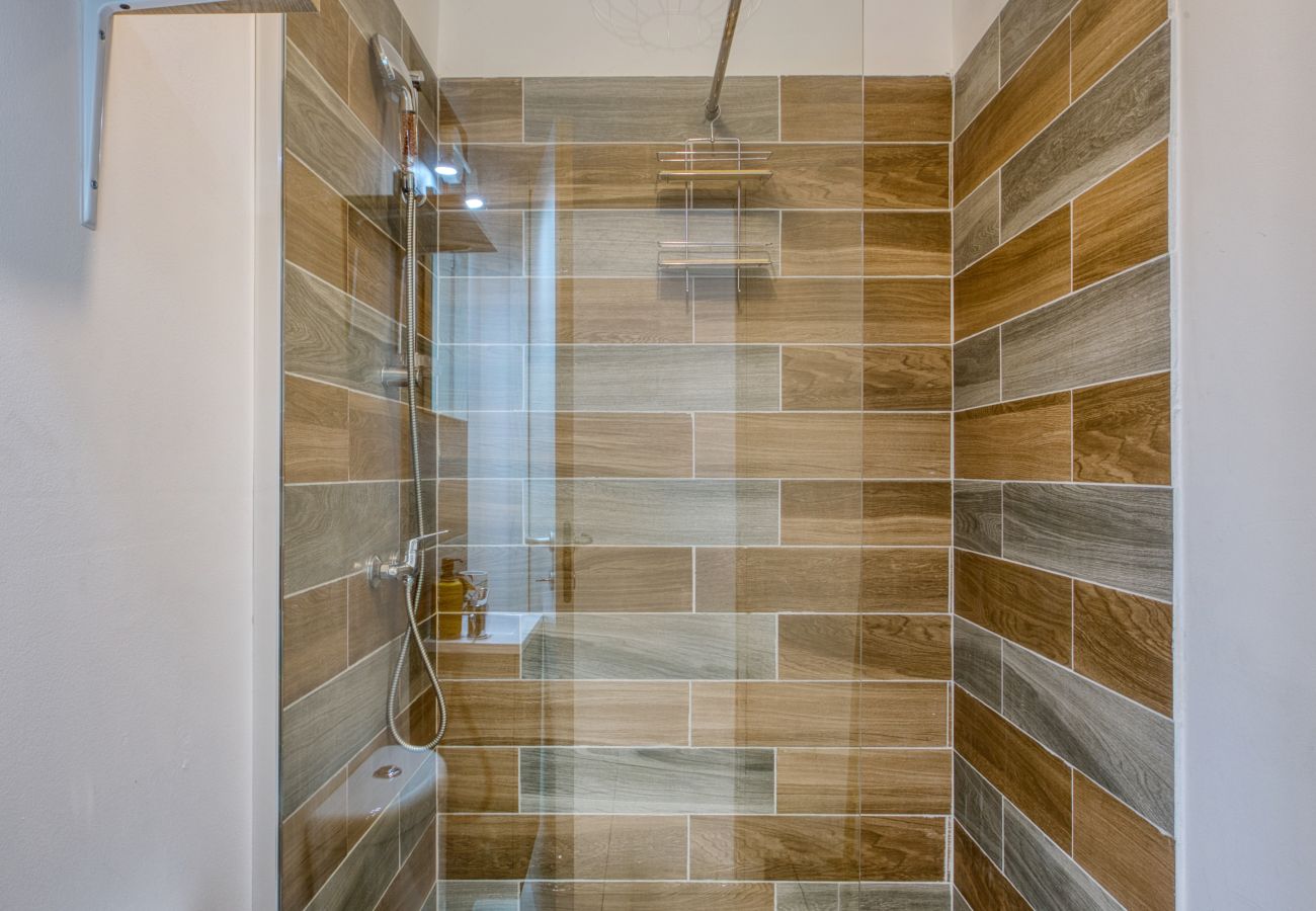 Appartement à Msida - Modern 3 bedroom with Jacuzzi and terrace MCAR1-1