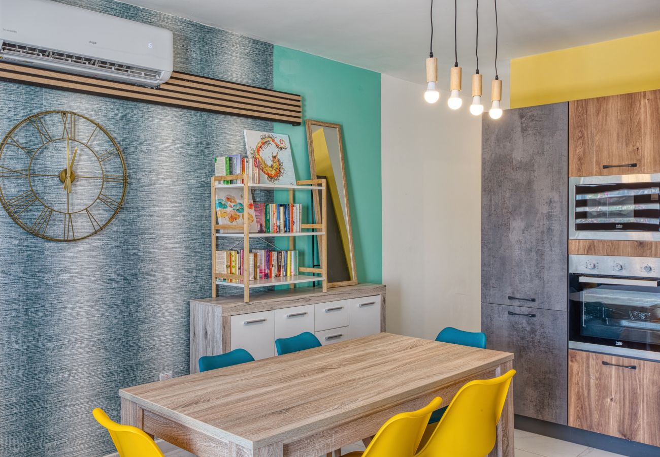 Appartement à Msida - Modern 3 bedroom with Jacuzzi and terrace MCAR1-1