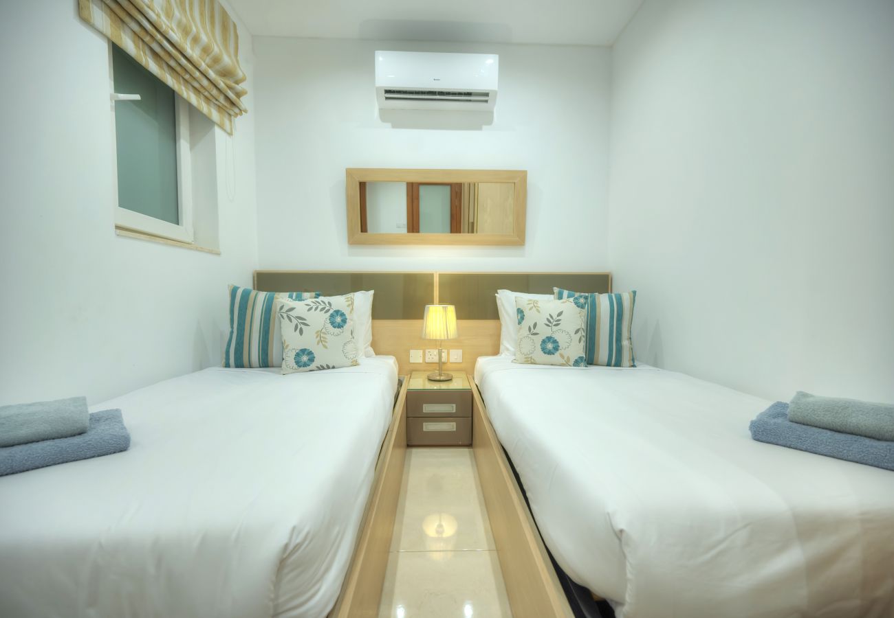 Appartement à Sliema - Charming, modern 3 bedroom seafront