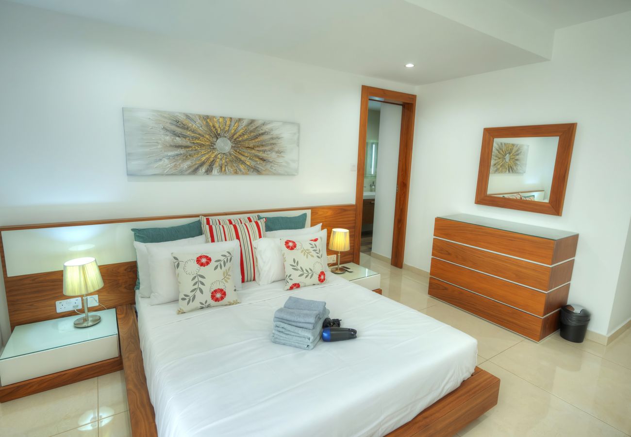 Appartement à Sliema - Charming, modern 3 bedroom seafront