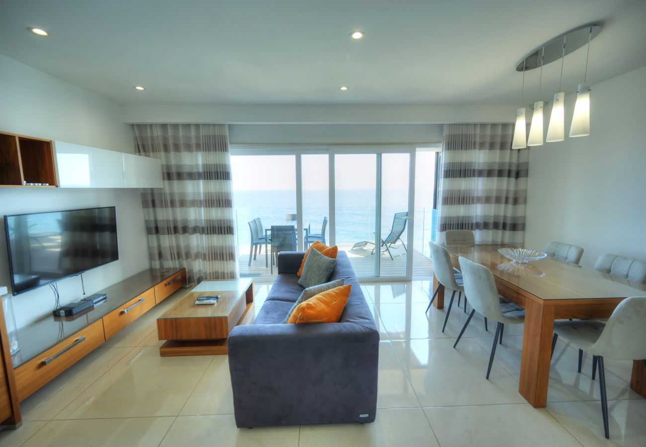 Appartement à Sliema - Charming, modern 3 bedroom seafront