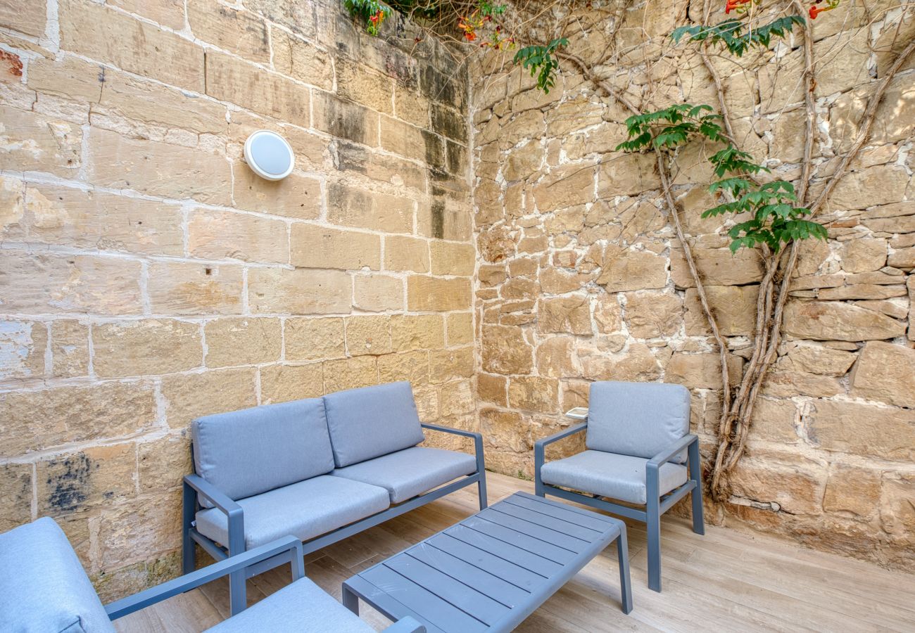Maison à Sliema - Impressive 3 bedrooms, sun terrace, jacuzzi AMRA1-1