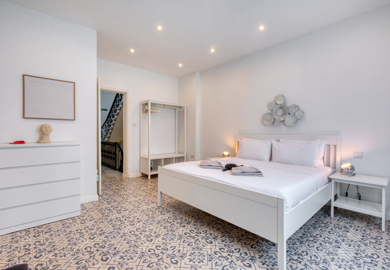 Maison à Sliema - Impressive 3 bedrooms, sun terrace, jacuzzi AMRA1-1