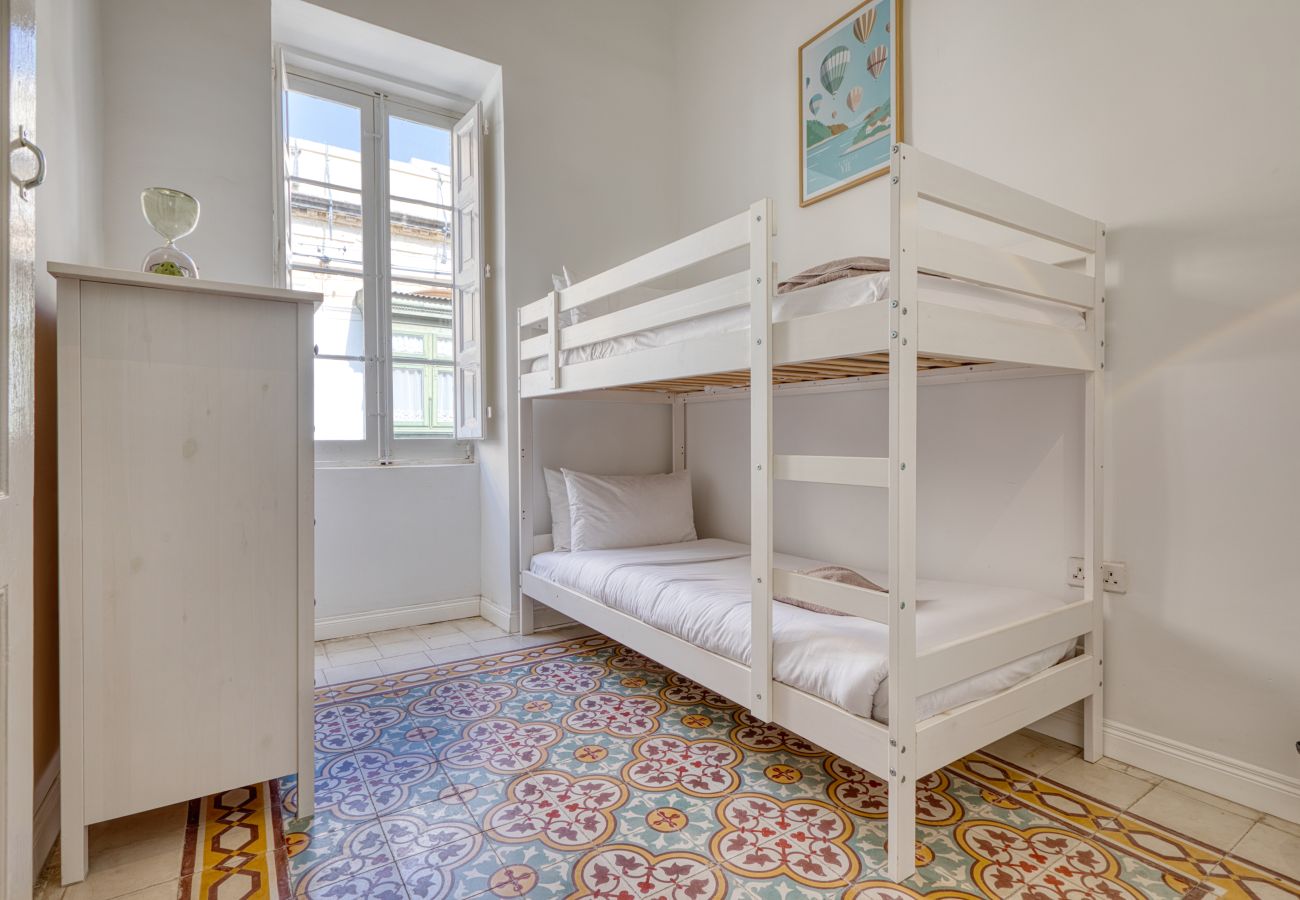Maison à Sliema - Impressive 3 bedrooms, sun terrace, jacuzzi AMRA1-1
