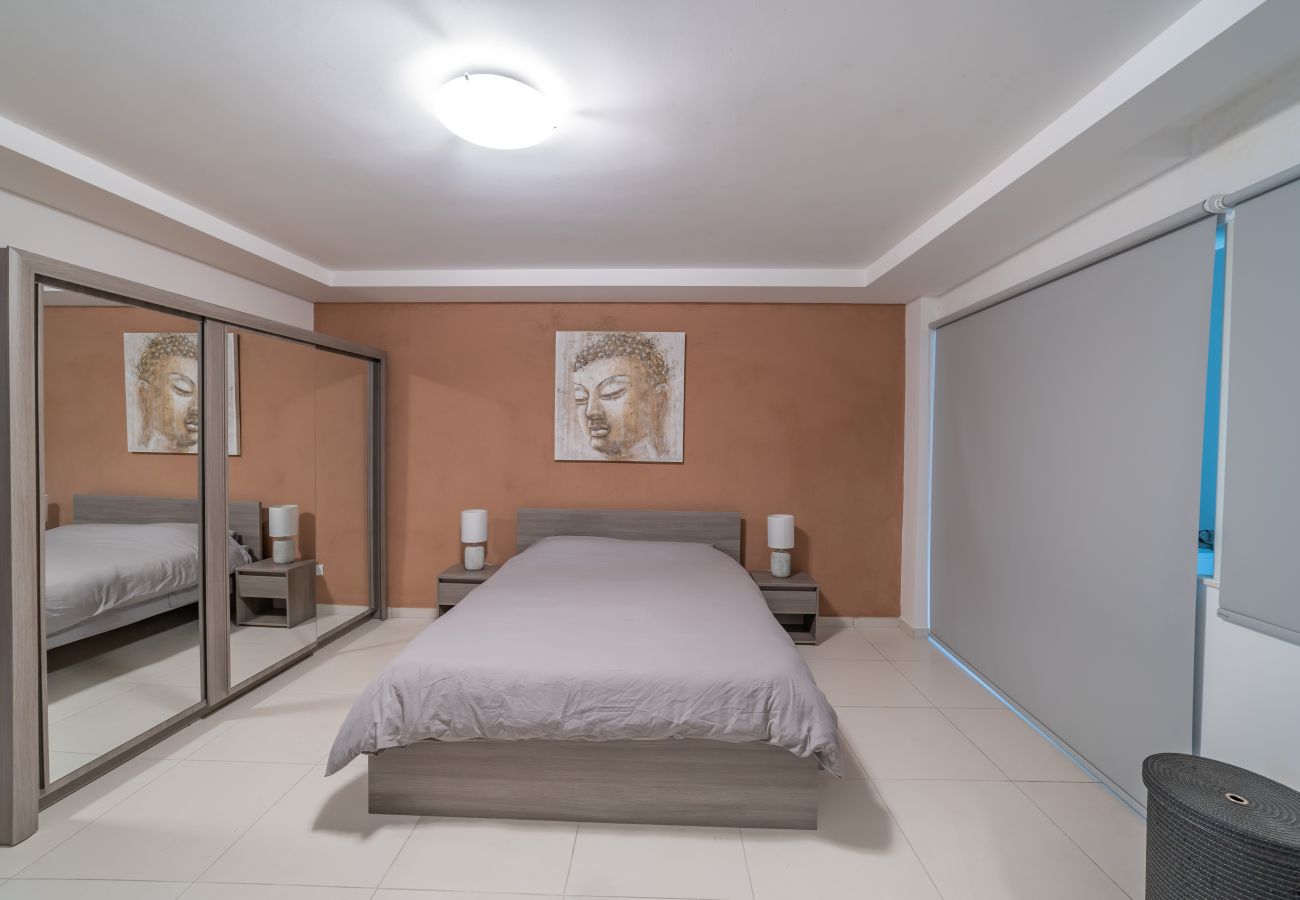 Appartement à Gzira - Modern & Charming 1-Bedroom flat in Gzira JVAS1-1