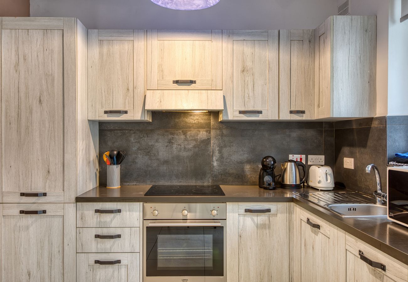 Appartement à Gzira - Modern & Charming 1-Bedroom flat in Gzira JVAS1-1