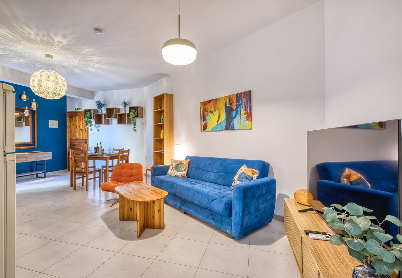 Appartement à Msida - Charming 2-Bedroom Apartment with Balconies MGAJ1-1