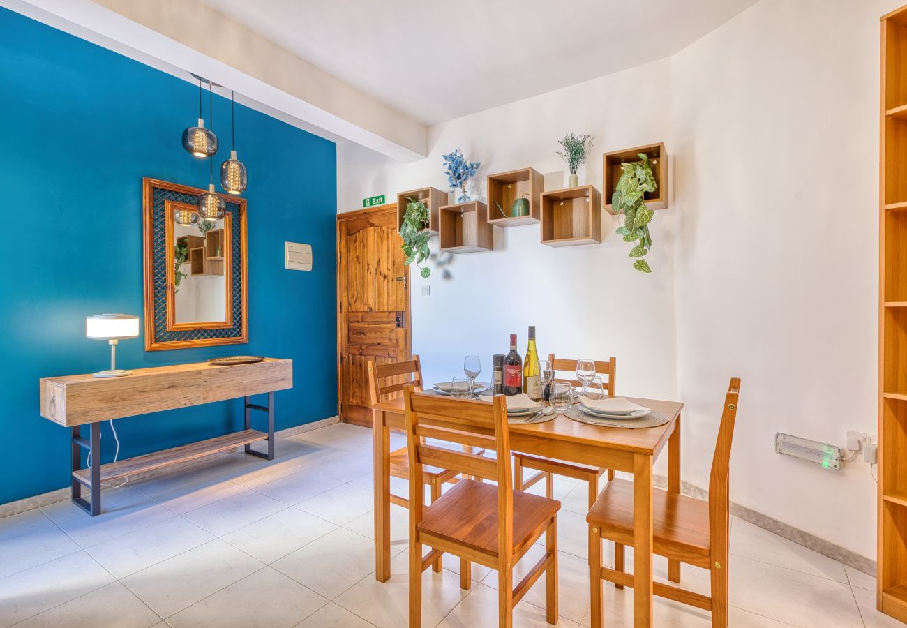 Appartement à Msida - Charming 2-Bedroom Apartment with Balconies MGAJ1-1