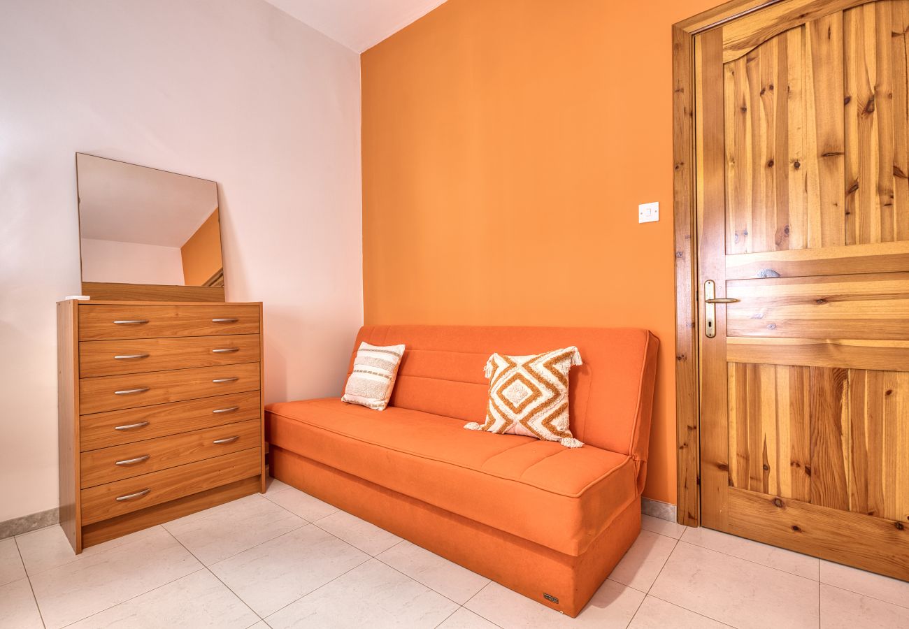 Appartement à Msida - Charming 2-Bedroom Apartment with Balconies MGAJ1-1
