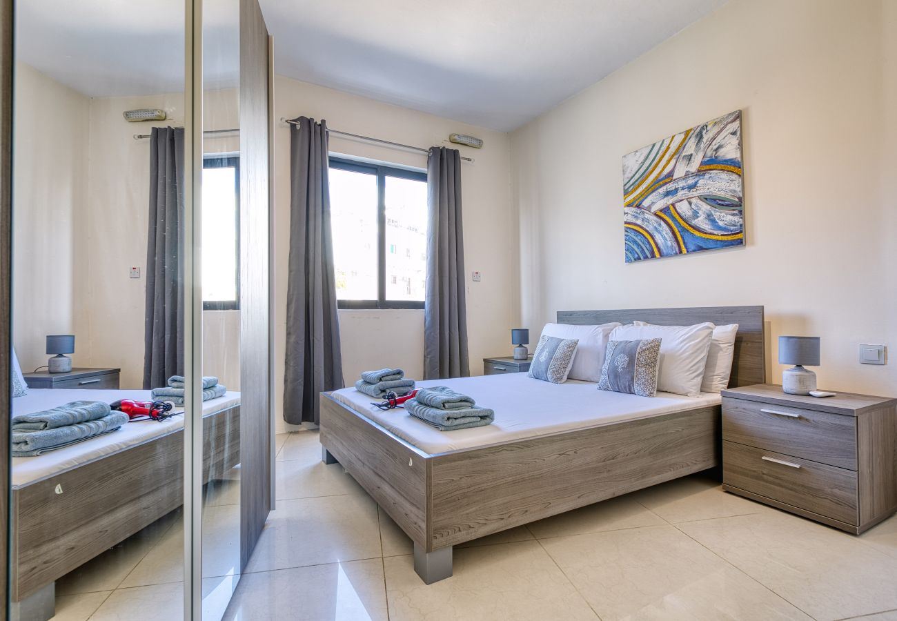 Appartement à St Julian's - Cosy 1-Bedroom with balcony in St. Julian’s AEBE1-1