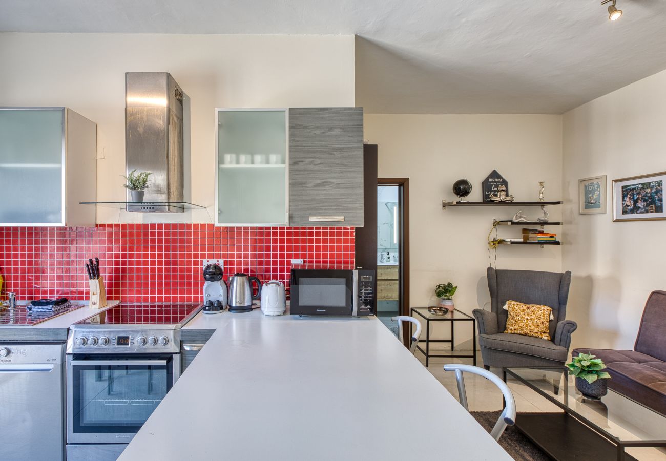 Appartement à St Julian's - Cosy 1-Bedroom with balcony in St. Julian’s AEBE1-1
