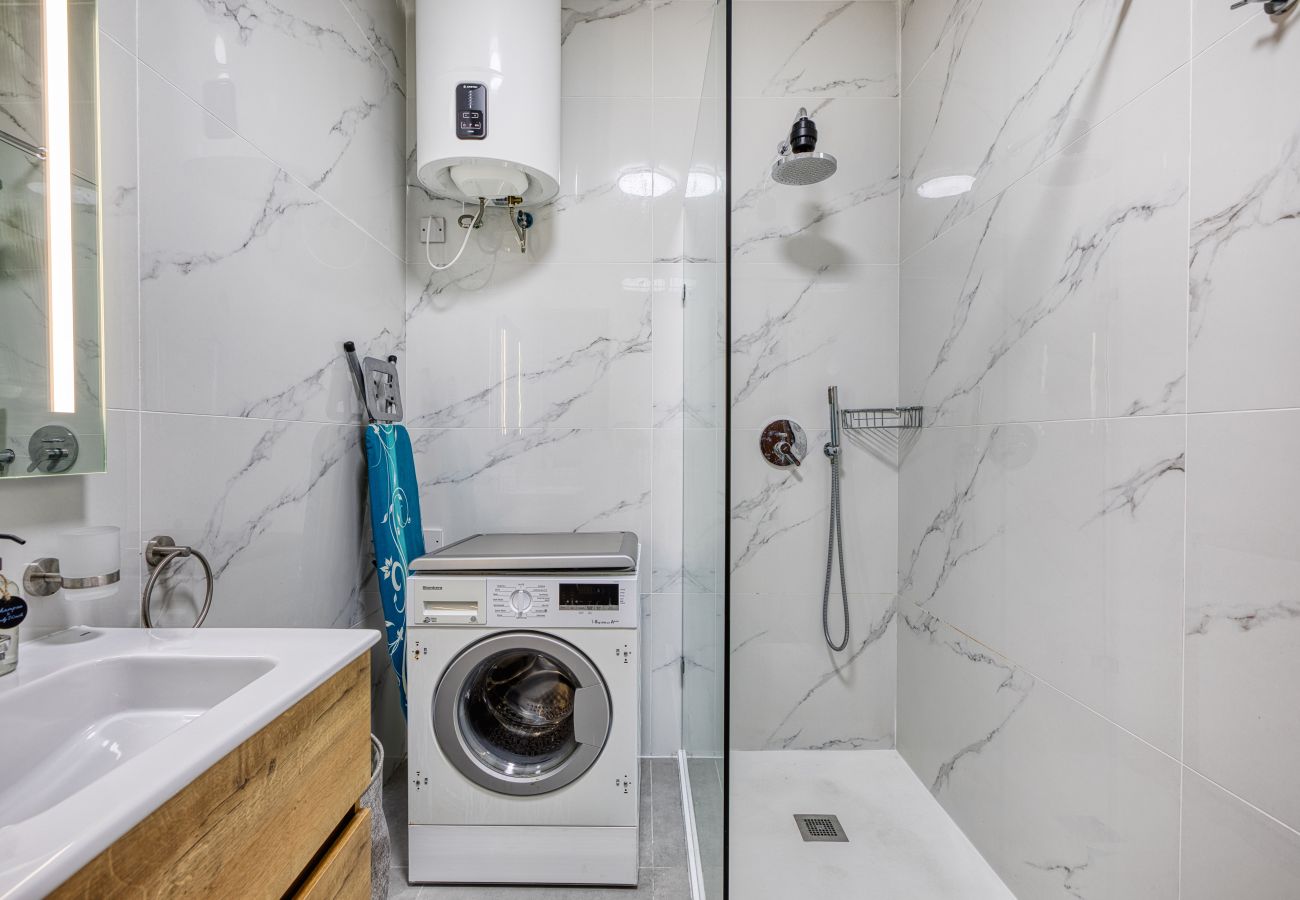 Appartement à St Julian's - Cosy 1-Bedroom with balcony in St. Julian’s AEBE1-1