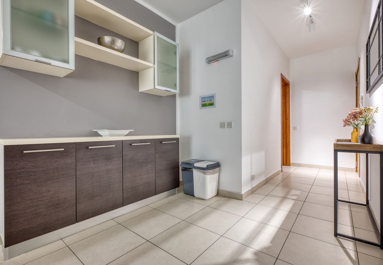 Appartement à St Julian's - Spacious 2 bedroom apartment in Spinola Bay CGRE1-1