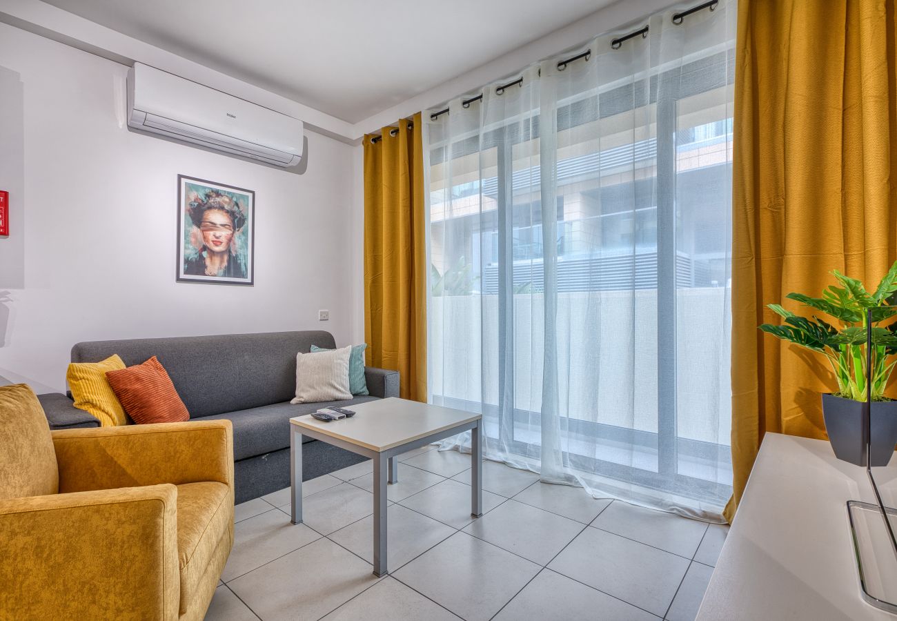 Appartement à St Julian's - Spacious 2 bedroom apartment in Spinola Bay CGRE1-1