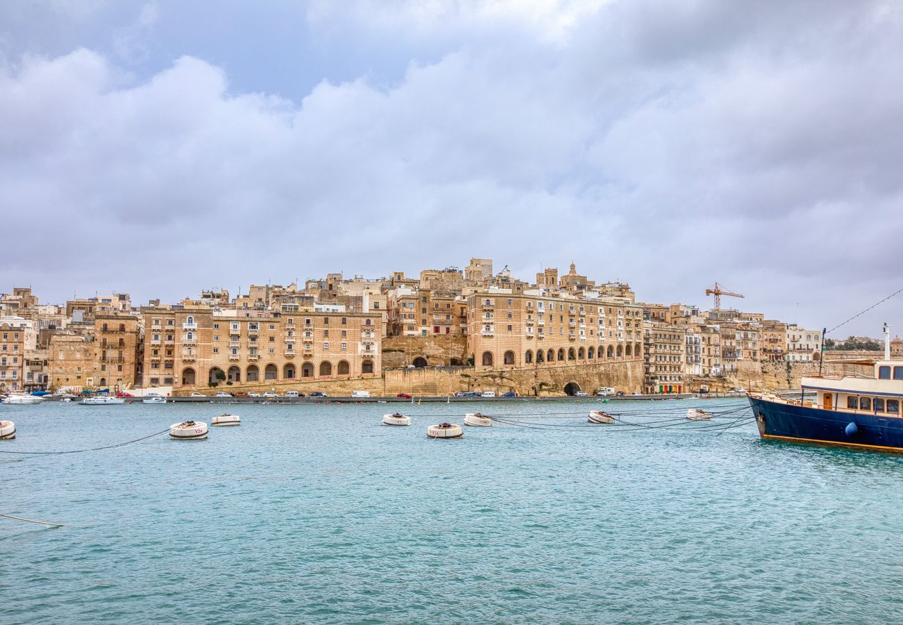 Appartement à Birgu - Spacious waterfront 1-bedroom apartment GSPI1-1