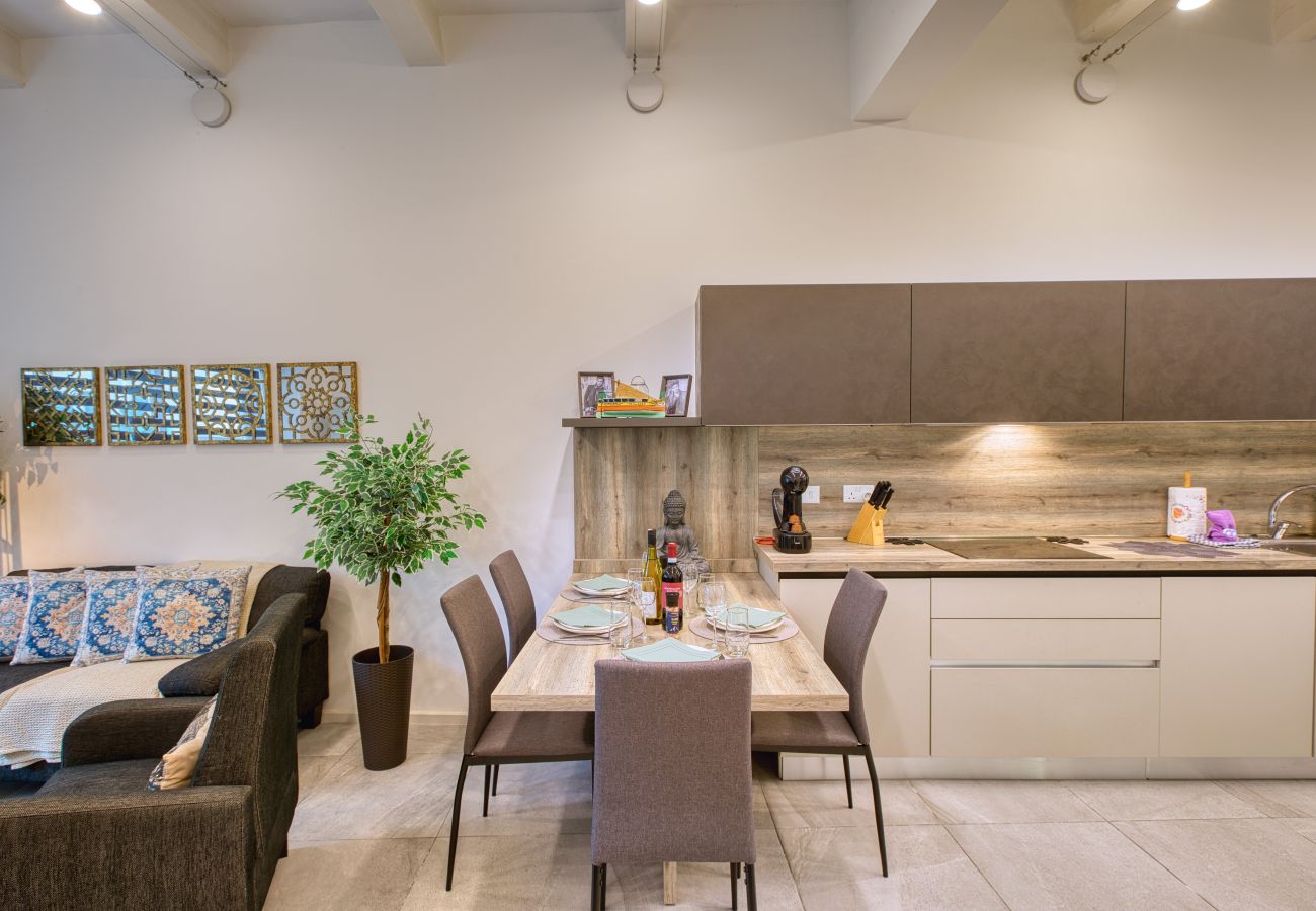 Maison à Valletta - Luxury 2bedroom house with large back yard RABE1-2