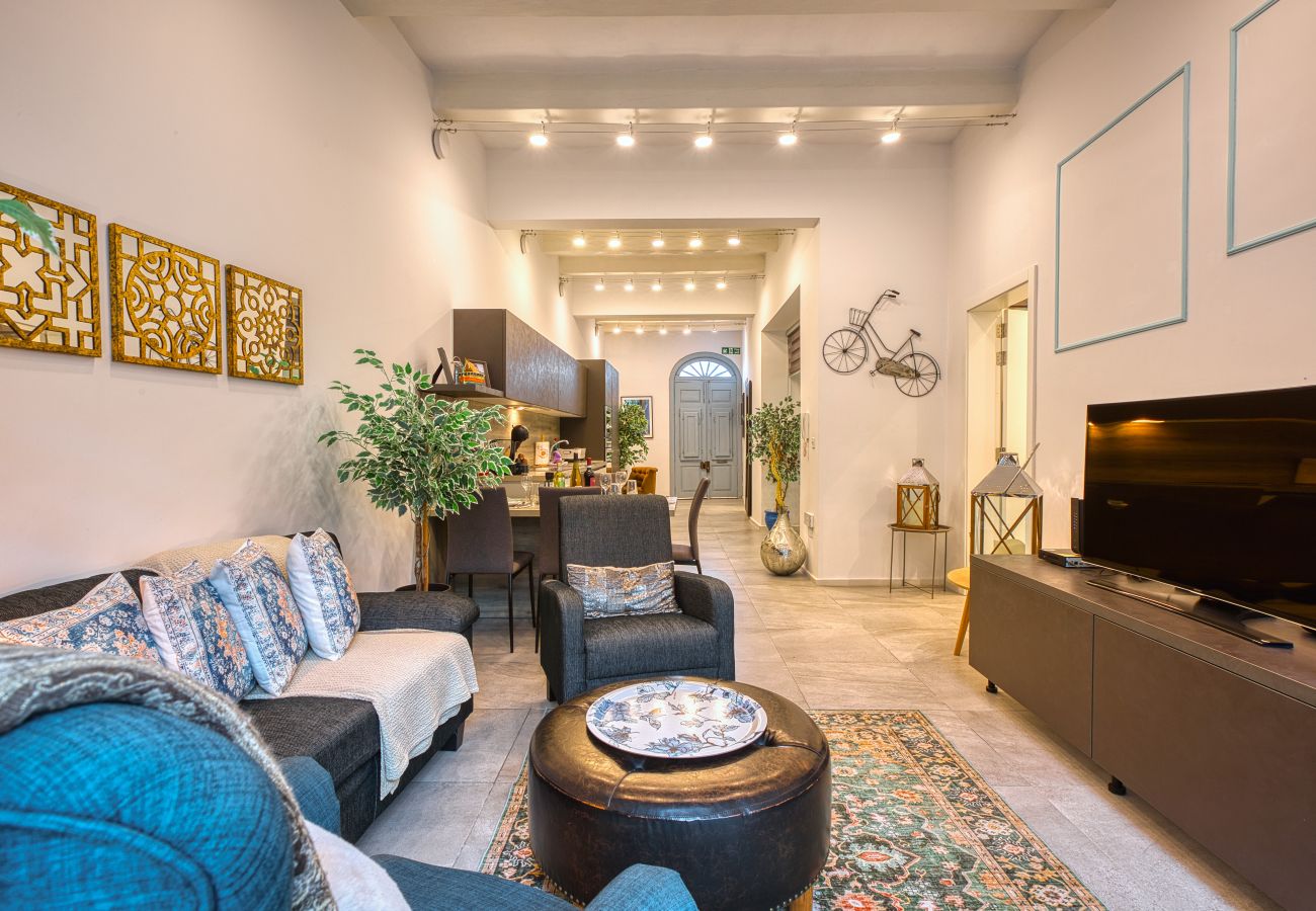 Maison à Valletta - Luxury 2bedroom house with large back yard RABE1-2