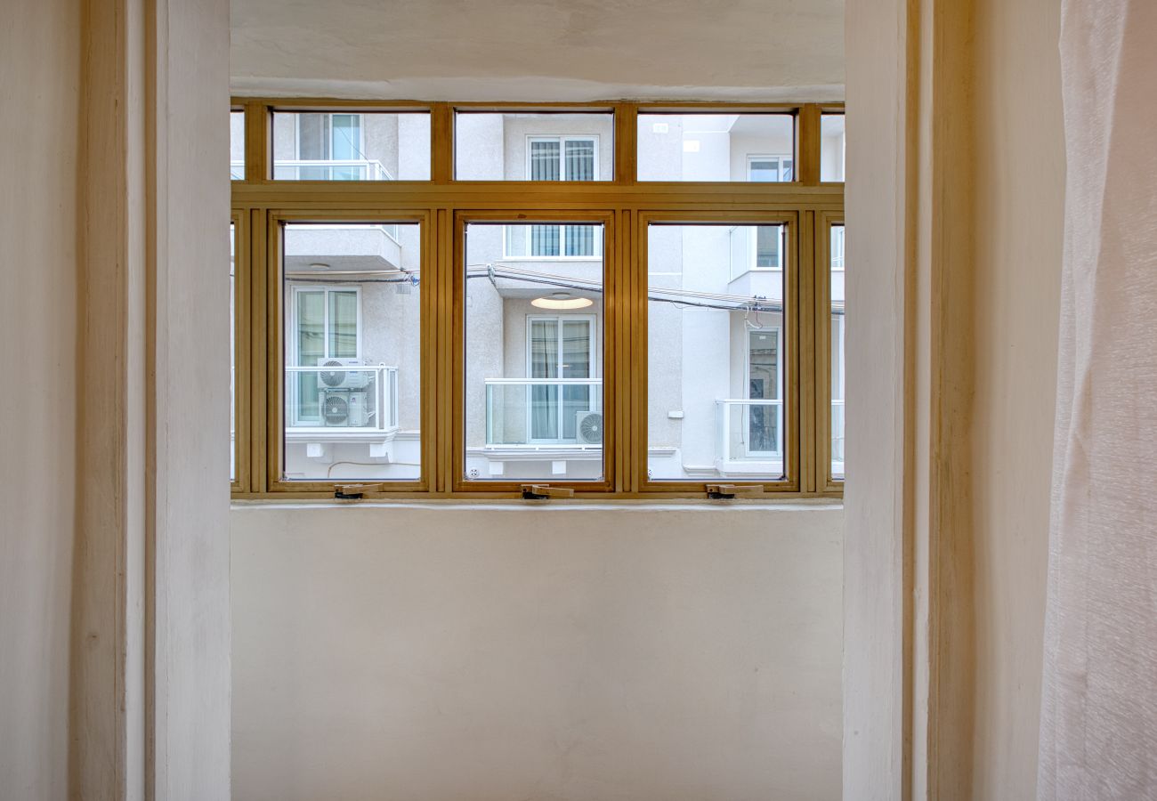 Maison à St Julian's - Traditional, large 3 bedroom house with Yard JBAR1-1