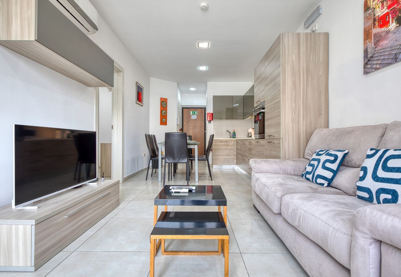 Appartement à Sliema - Charming 2bedroom flat, creek view balcony EMAG1-1