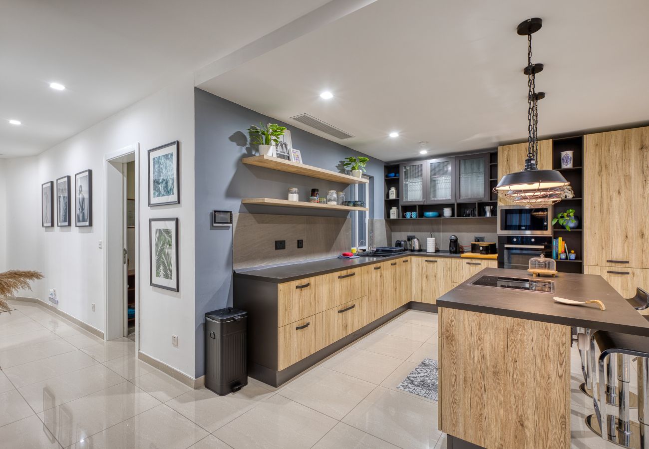 Appartement à Swieqi - Luxury & spacious 2 bedroom apartment RGAT1-1