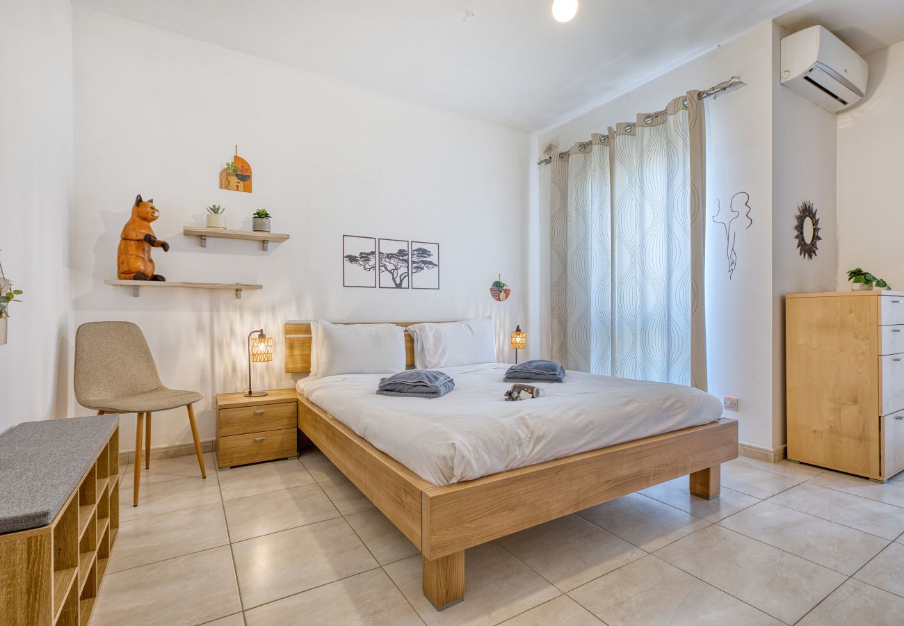 Appartement à Marsaskala - Elegant apartment, large sun terrace, hot tub SMAS1-1 