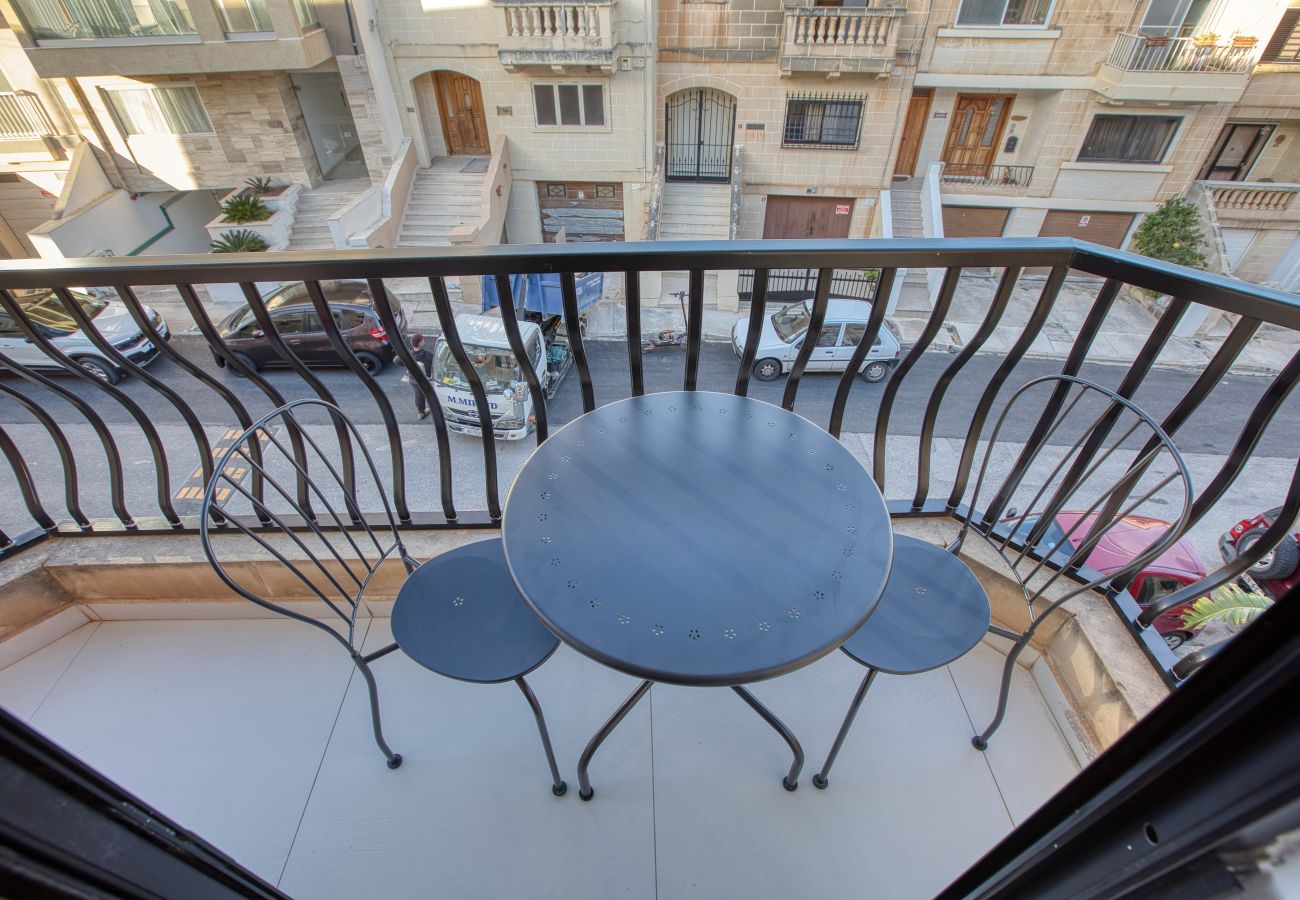 Appartement à Swieqi - Modern and cosy 2 bedroom flat with balcony BSAI1-1
