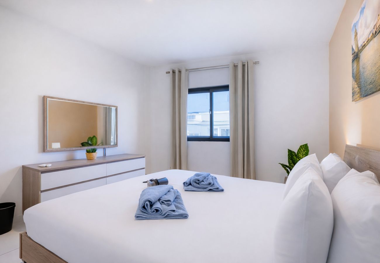 Appartement à Swieqi - Modern and cosy 2 bedroom flat with balcony BSAI1-1