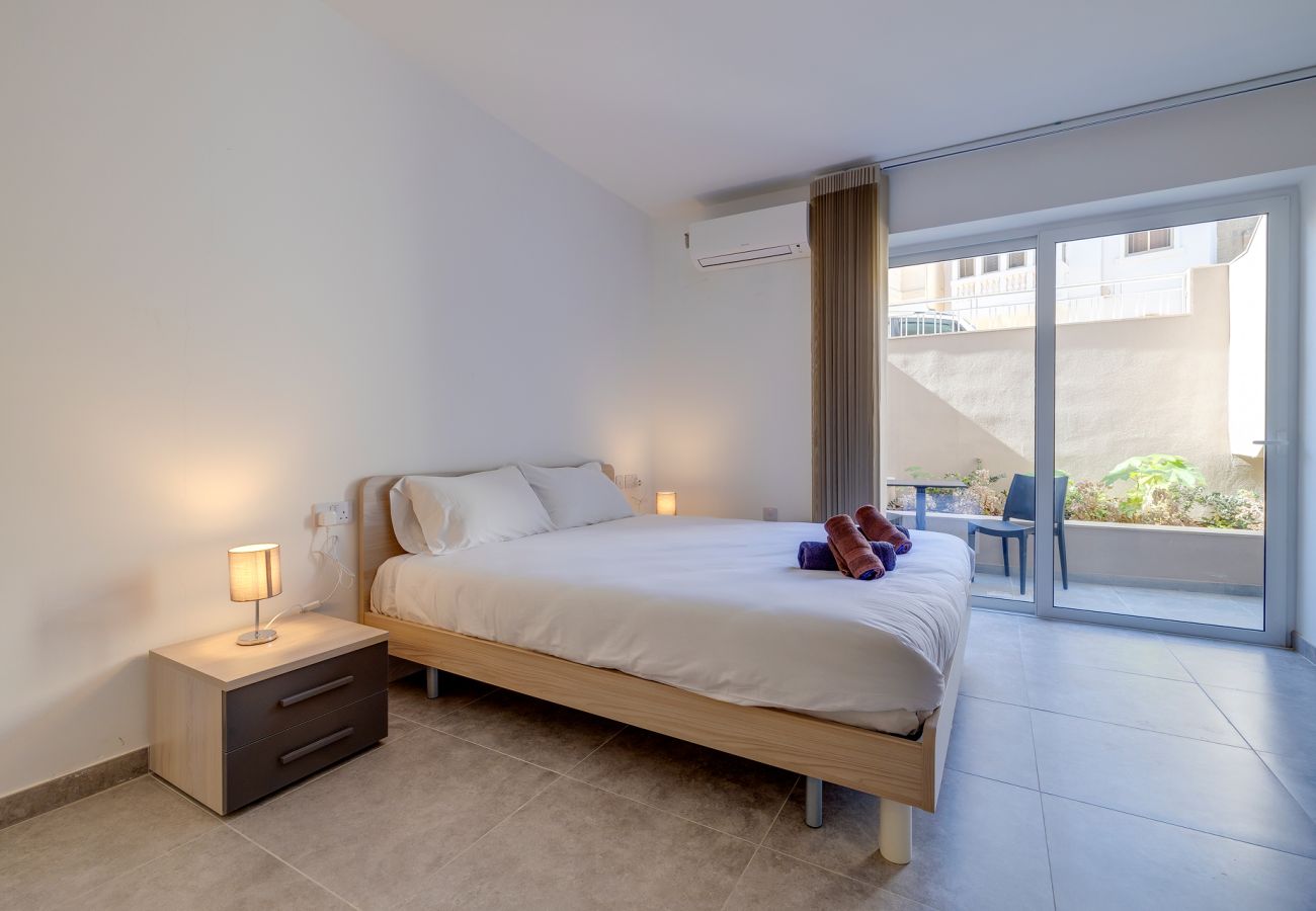 Appartement à San Gwann - Modern Maisonette in Central Location KARP1-2