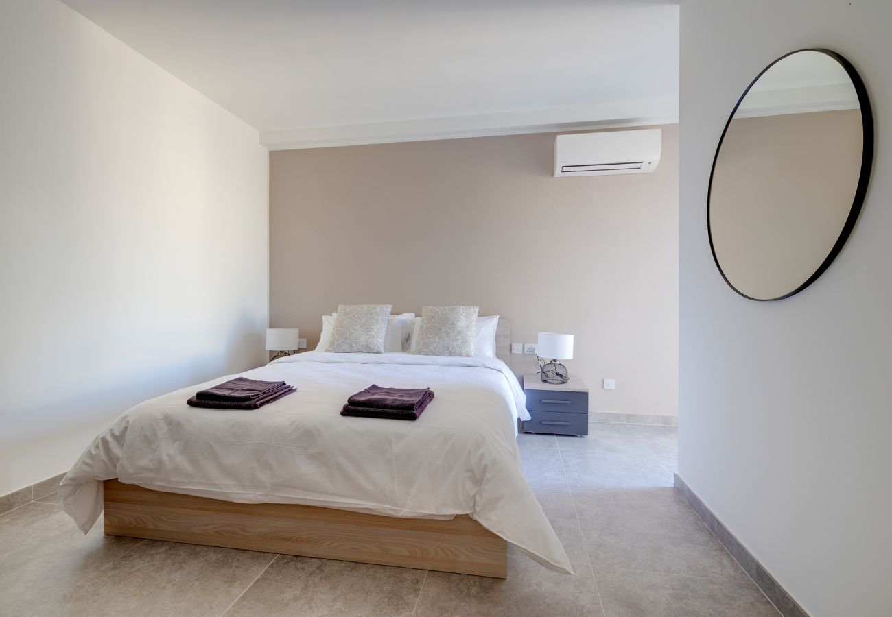 Appartement à San Gwann - Refined 2 bedroom apartment with balcony KARP1-9