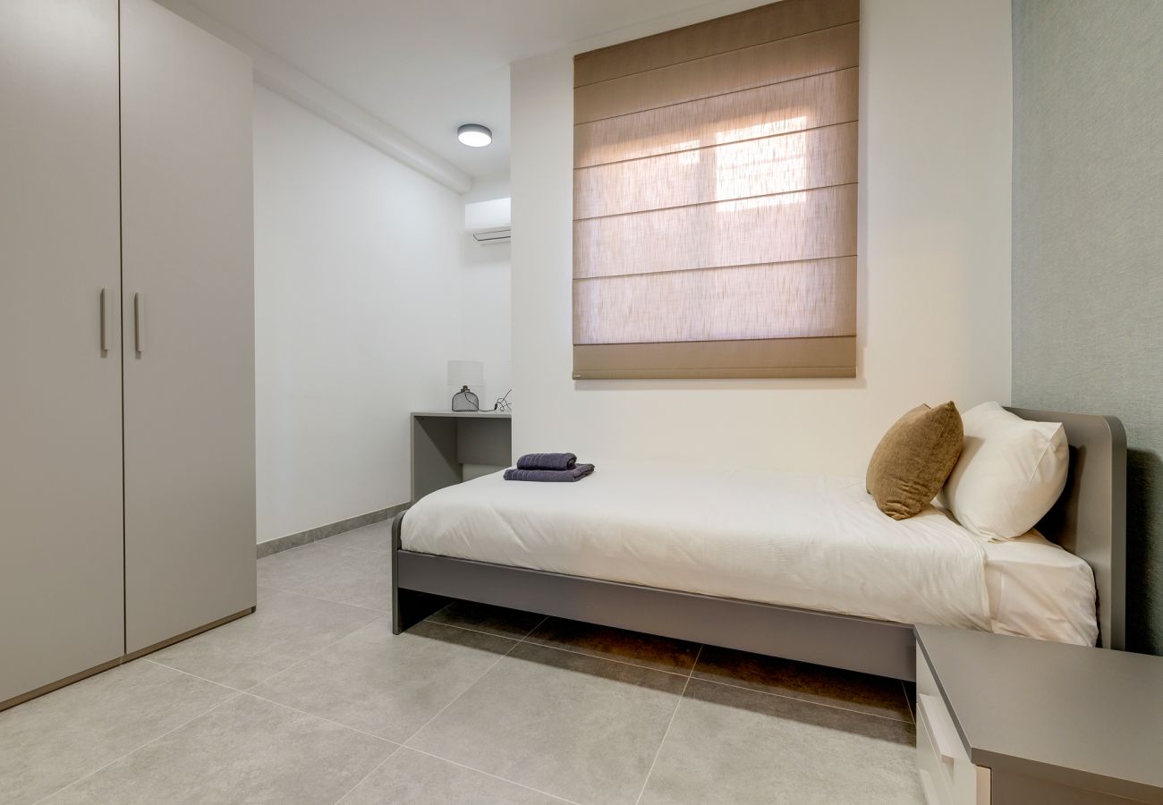 Appartement à San Gwann - Spacious and refined 3 bedroom duplex KARP1-1