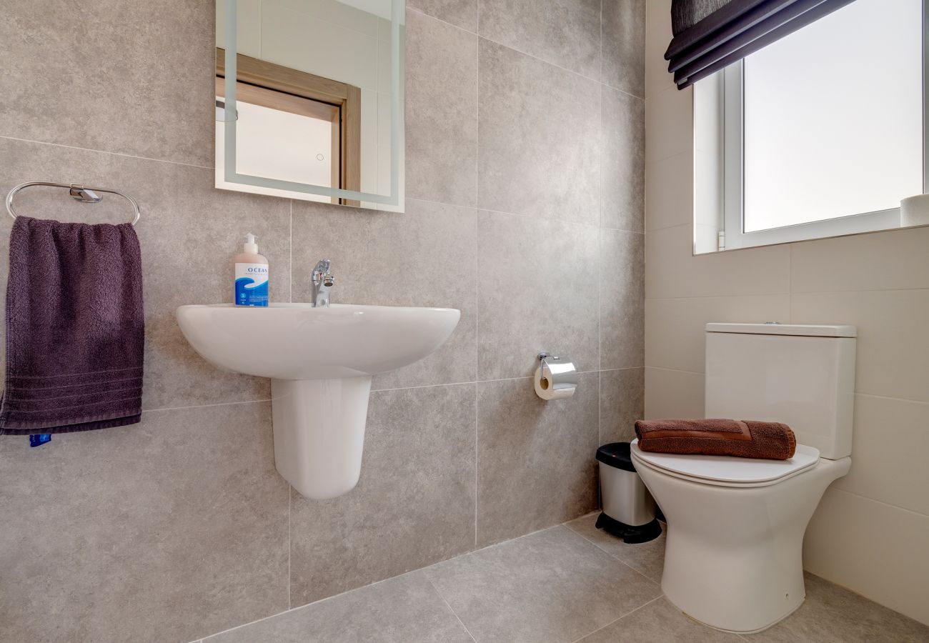 Appartement à San Gwann - Spacious and refined 3 bedroom duplex KARP1-1