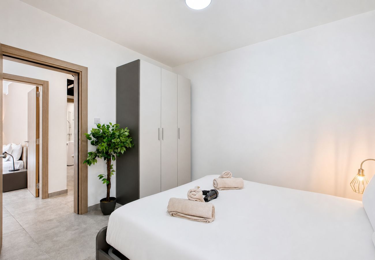 Appartement à San Gwann - Spacious and refined 3 bedroom duplex KARP1-1