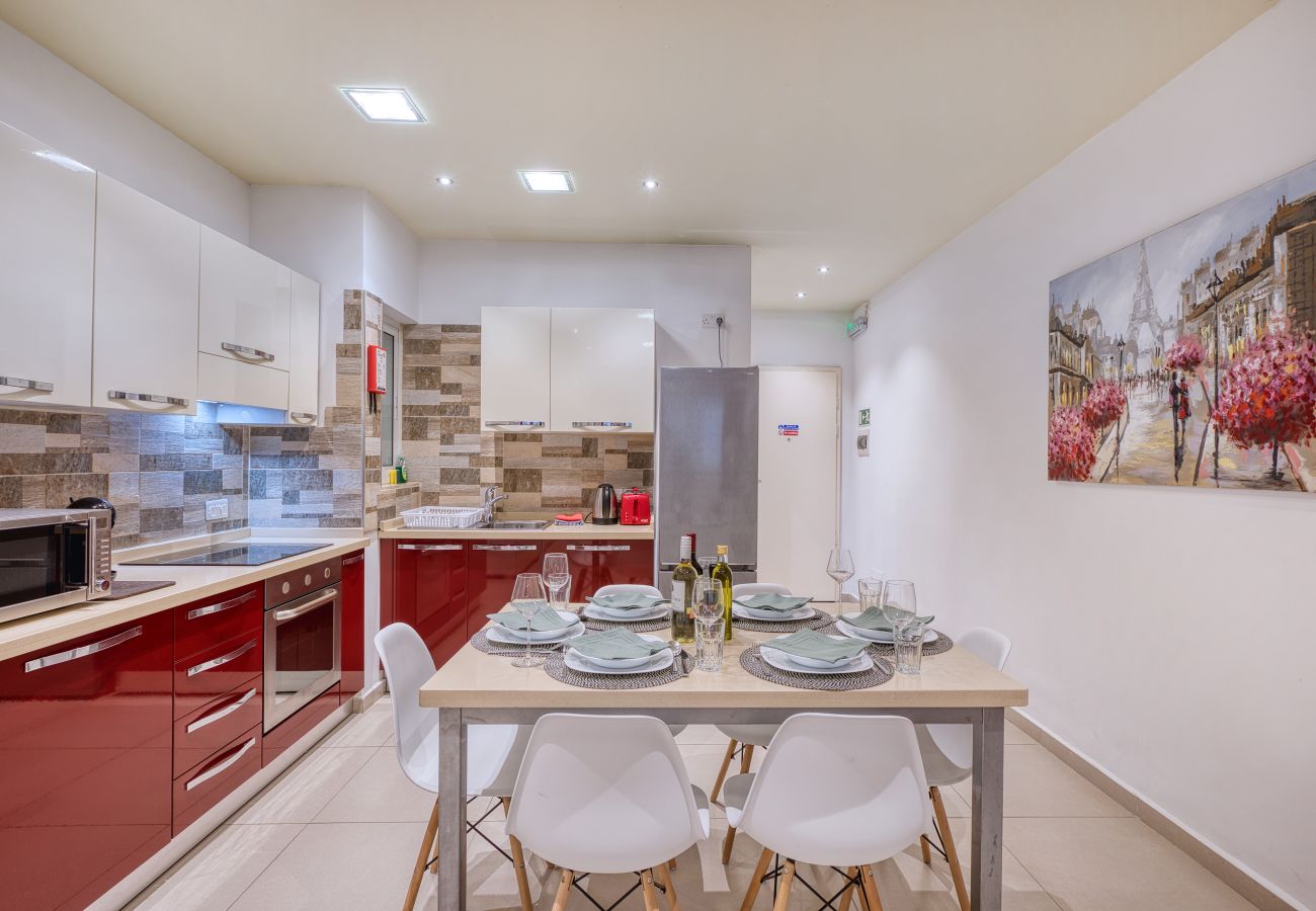 Appartement à Sliema - Modern 2 bedroom flat with yard in Sliema NBOR1-1