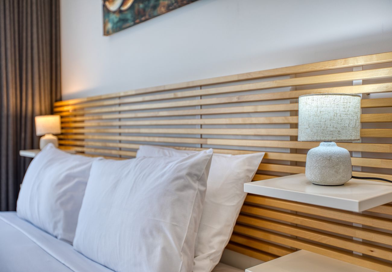 Appartement à Swieqi - Luxury duplex apartment, sun terrace, jacuzzi SDIN1-1