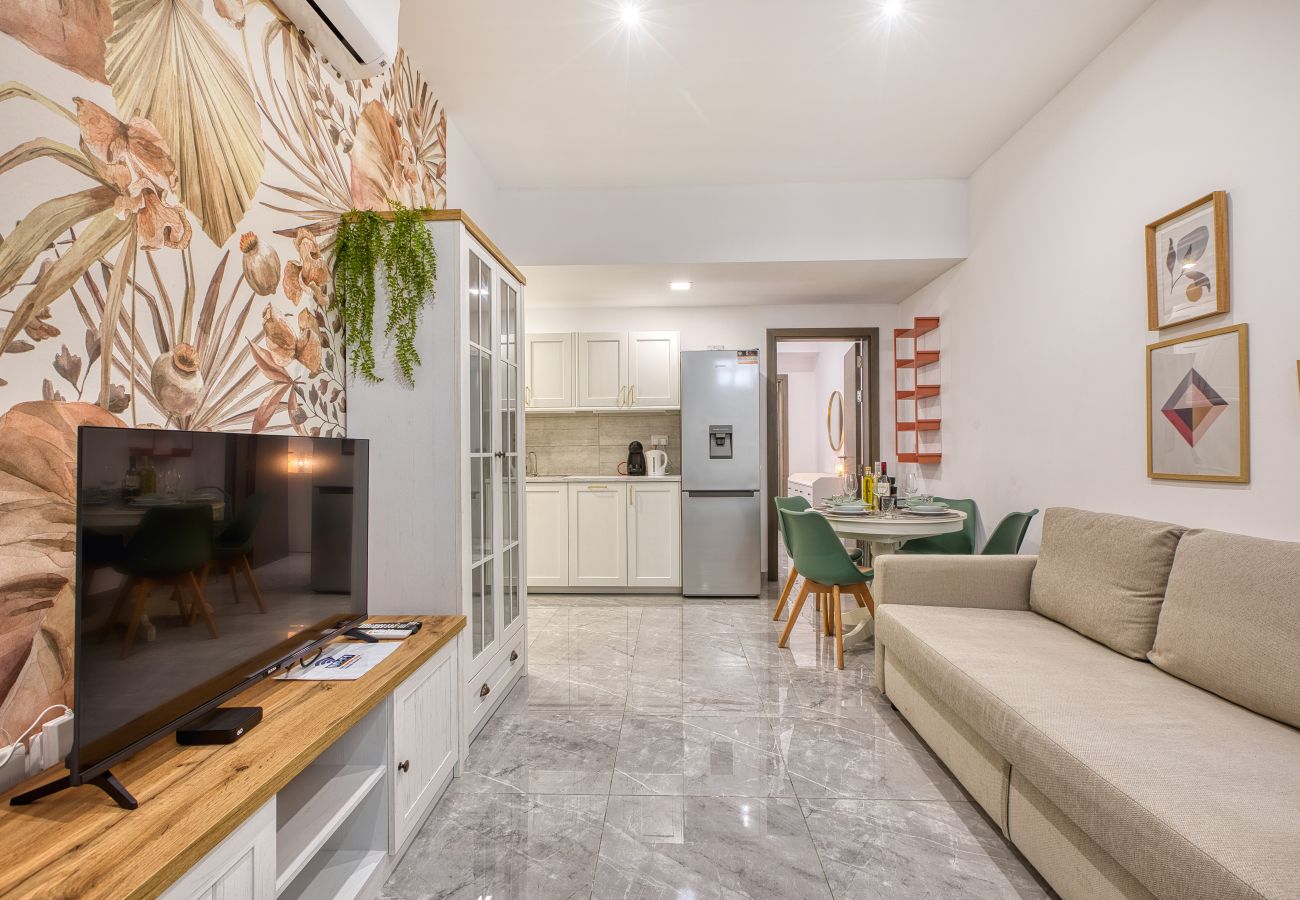 Maison à Hamrun - Luxury maisonette with yard in central Malta RIAN1-1
