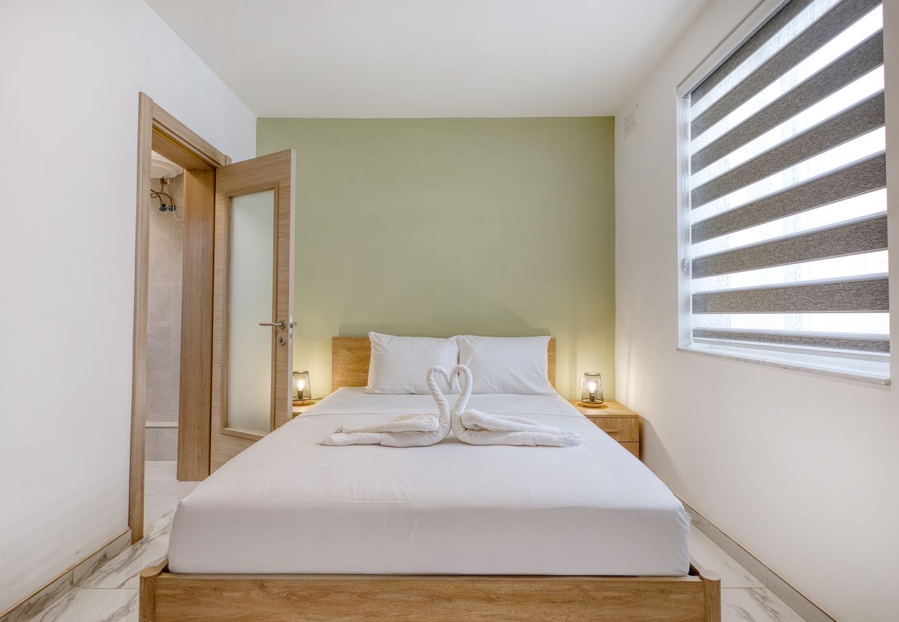Appartement à San Gwann - Stylish and bright 2 bedroom with balcony DCAR1-1