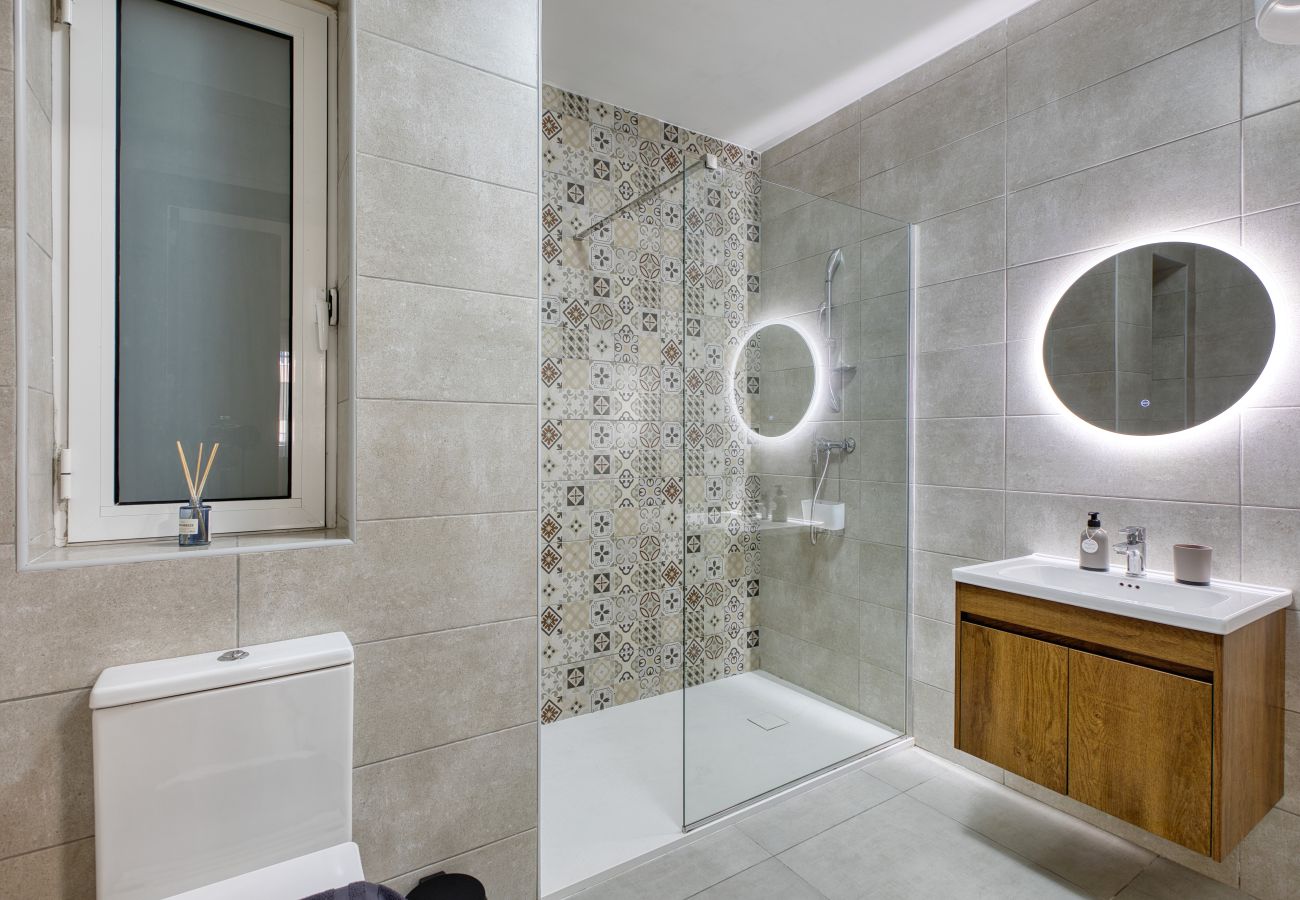 Appartement à Gzira - Bright and spacious 2 bedroom with balcony VMIF1-1