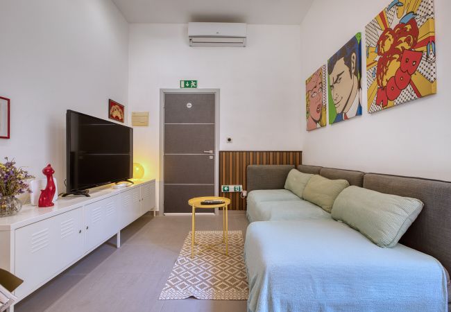 Maison à Sliema - Stylish maisonette with yard near seafront IVEL1-1
