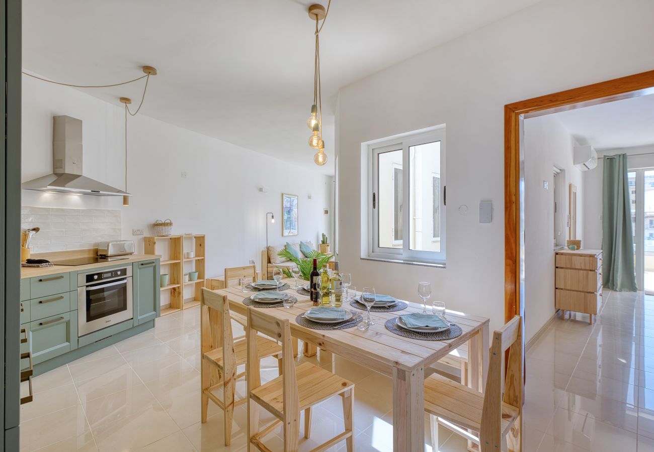 Appartement à Swieqi - Charming bright penthouse with 3 Terraces JCUT2-1