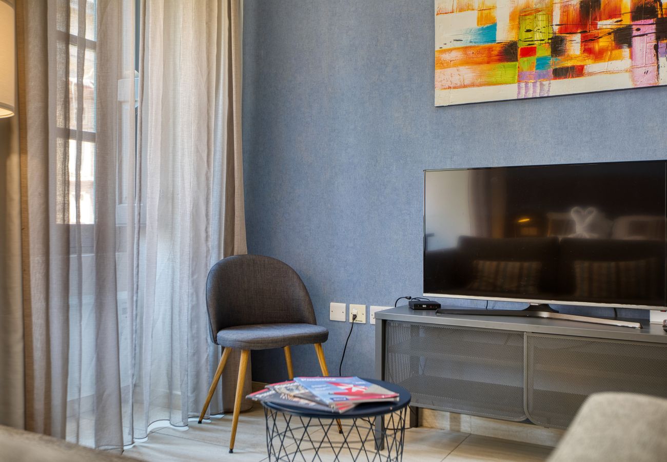 Appartement à Sliema - Large & bright studio with Maltese balcony GOTWN2