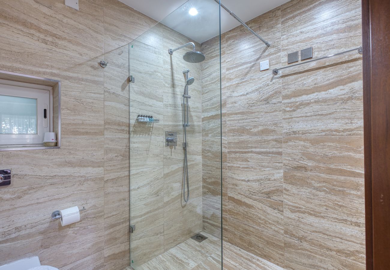 Appartement à Sliema - Spacious studio with shared roof terrace GOTWN5
