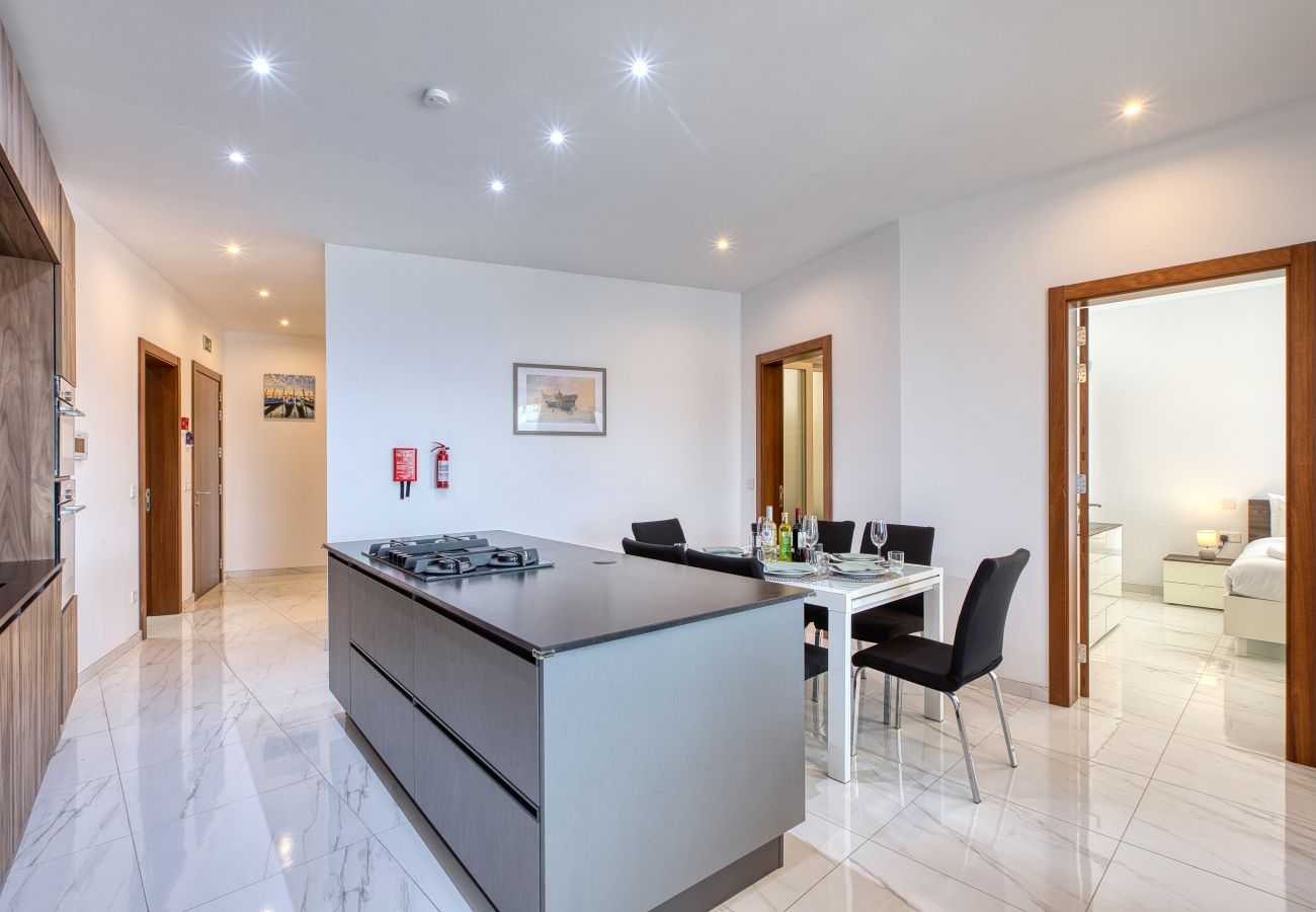 Appartement à Marsaxlokk - Spacious & bright 3 bedroom with balcony KDEB1-1