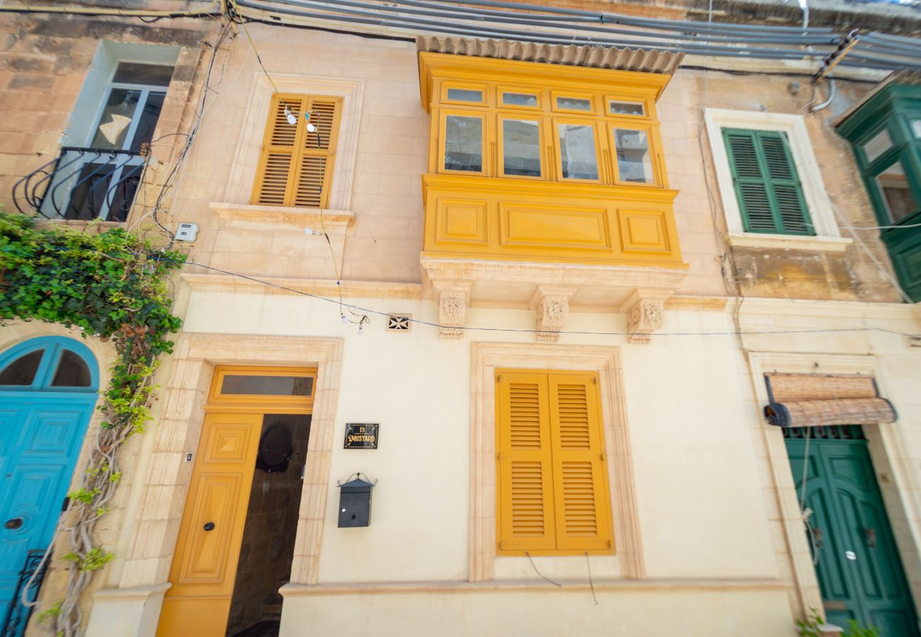 Maison à Birgu - Stylish traditional house with sun terrace TELL1-1