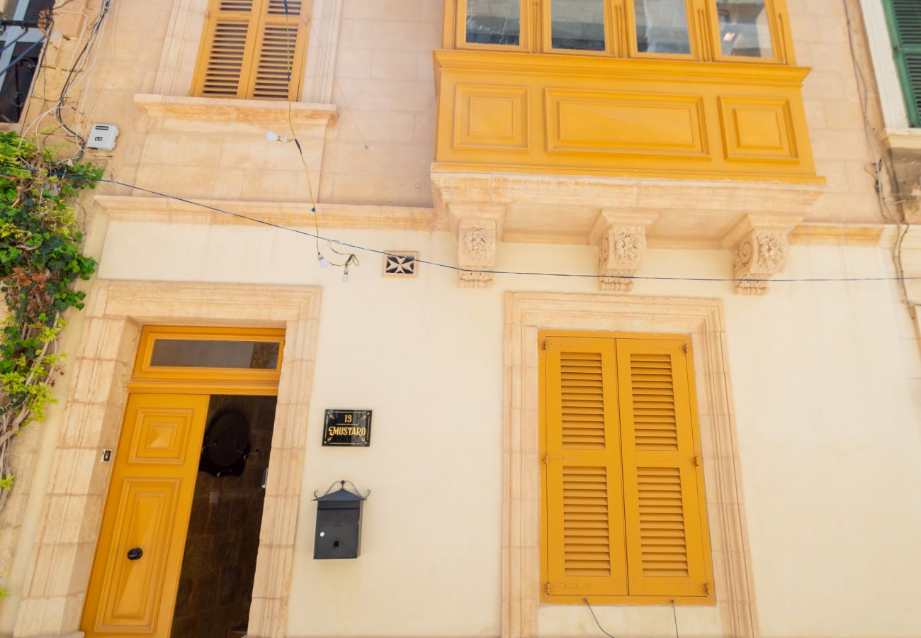 Maison à Birgu - Stylish traditional house with sun terrace TELL1-1